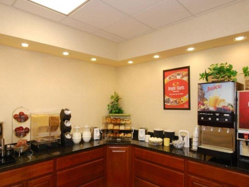 อีโคโน ลอดจ์ ดาวน์ทาวน์ Villa ลุยส์วิลล์ ภายนอก รูปภาพ